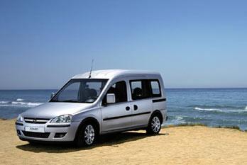 Fotky: Opel Combo Tour 1.6 (foto, obrazky)