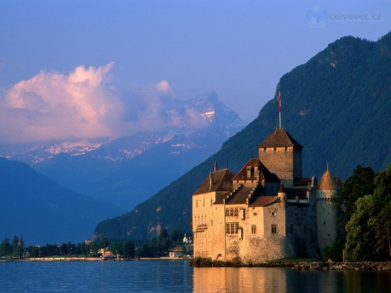 Foto: Chillon Castle, Lake Geneva, Switzerland 2